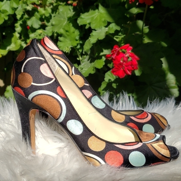 MARTINEZ VALERO Whisper Peep-Toe Pumps sz 5 - Picture 1 of 5